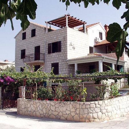 Villa Sofija Supetar Extérieur photo