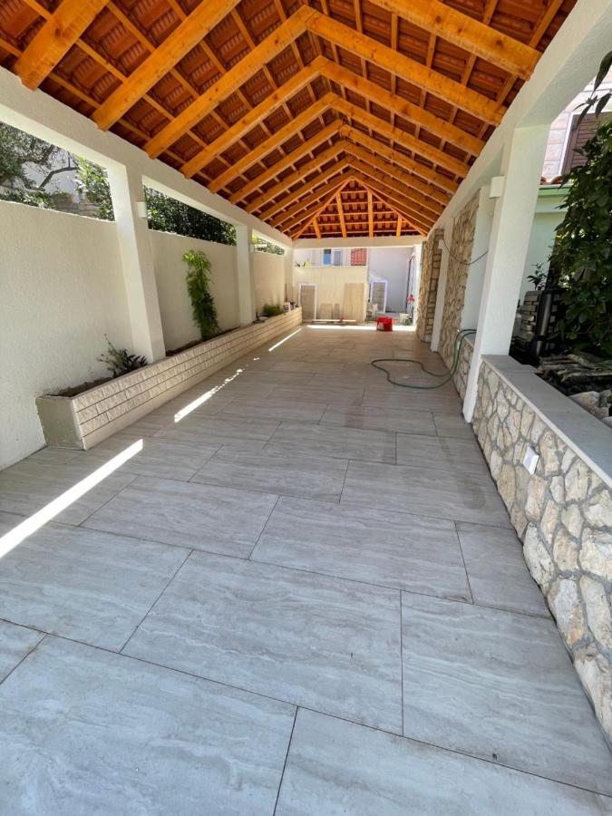 Villa Sofija Supetar Extérieur photo