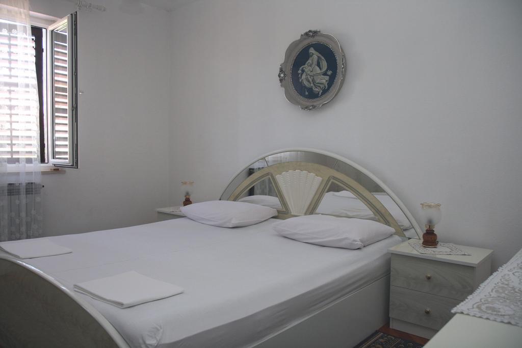 Villa Sofija Supetar Extérieur photo